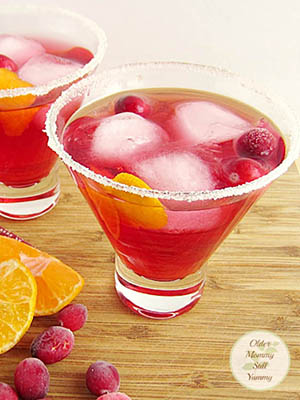 Maritime Mist Cocktail | Older Mommy Still Yummy