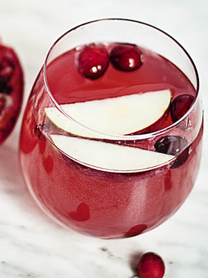Warming Winter Sangria | Food Bloggers of Canada