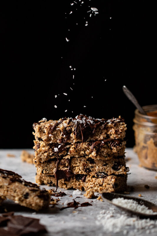 Dark chocolate cherry almond no bake bars