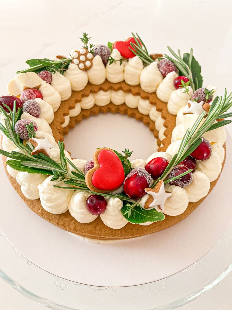 Christmas cookie cake with cranberries