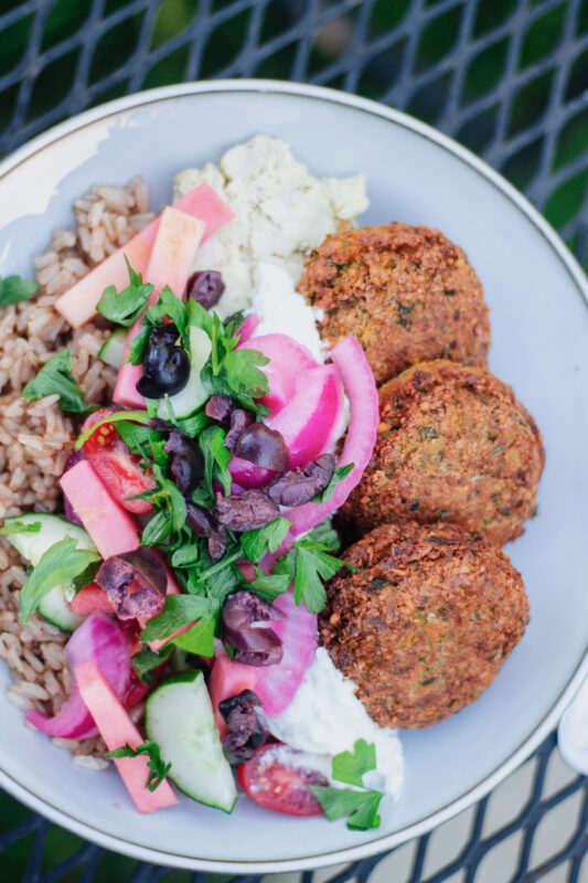 Shawarma with onions and rice.